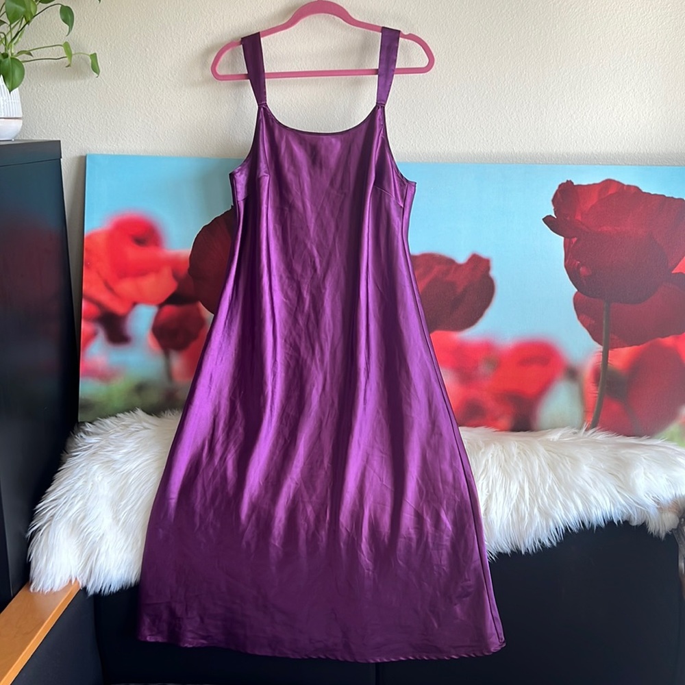 Purple Satin Long Nightgown M. VIE INTIMATES Size L